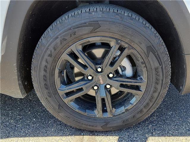 used 2023 GMC Terrain car, priced at $28,998