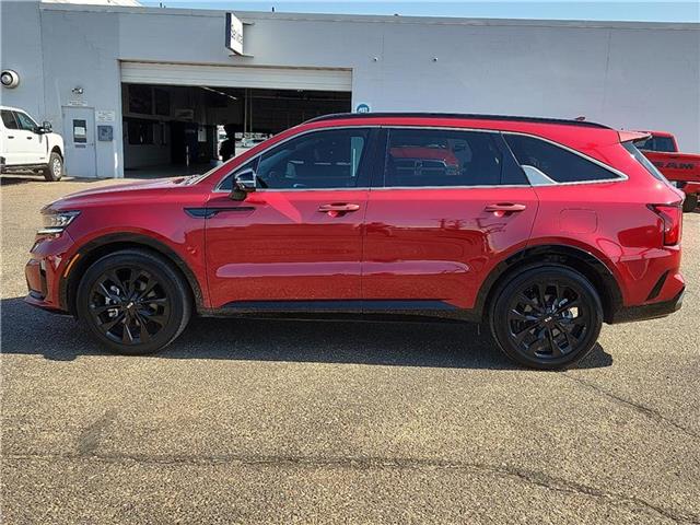 used 2021 Kia Sorento car, priced at $27,878