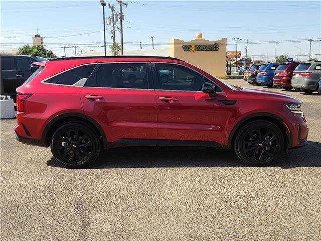 used 2021 Kia Sorento car, priced at $27,878