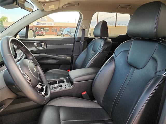 used 2024 Kia Sorento car, priced at $32,788