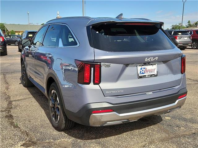 used 2024 Kia Sorento car, priced at $32,788