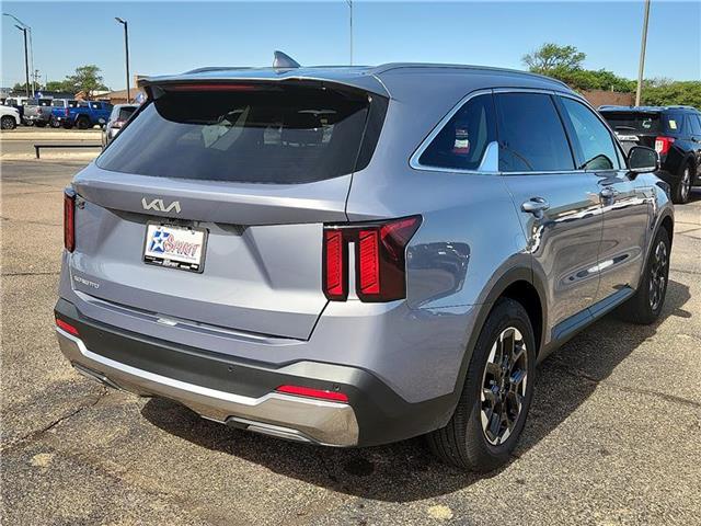 used 2024 Kia Sorento car, priced at $32,788