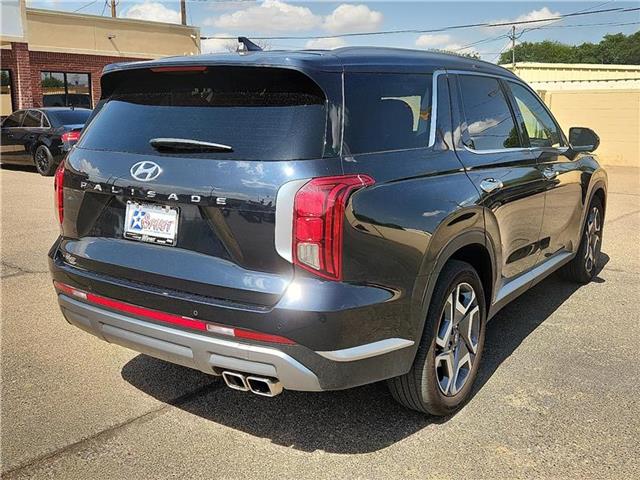 used 2024 Hyundai Palisade car, priced at $42,748
