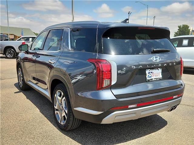 used 2024 Hyundai Palisade car, priced at $42,974