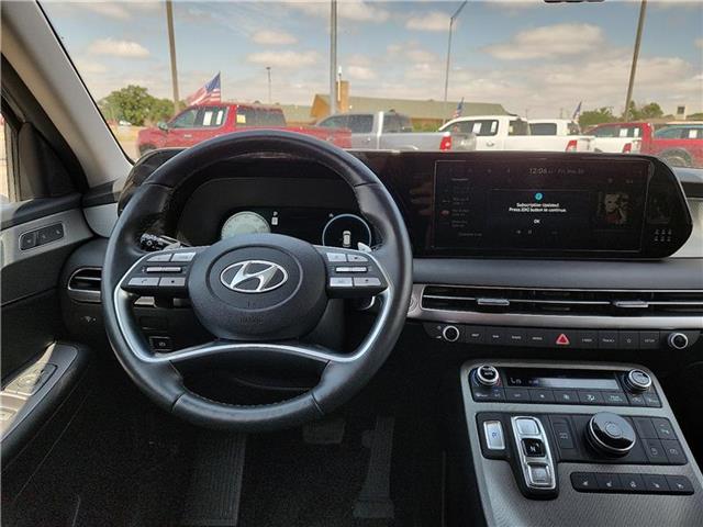 used 2024 Hyundai Palisade car, priced at $42,974