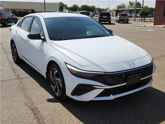 used 2025 Hyundai Elantra car, priced at $27,987