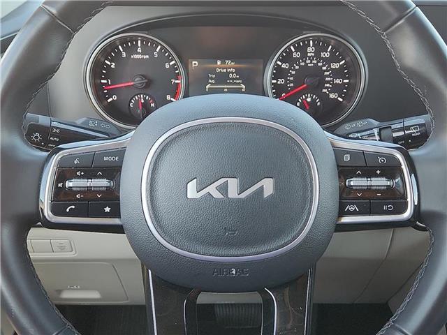 used 2024 Kia Carnival car, priced at $35,998