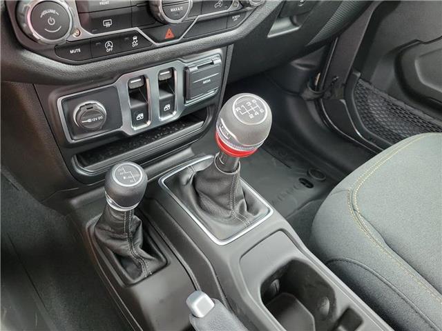 new 2025 Jeep Wrangler car