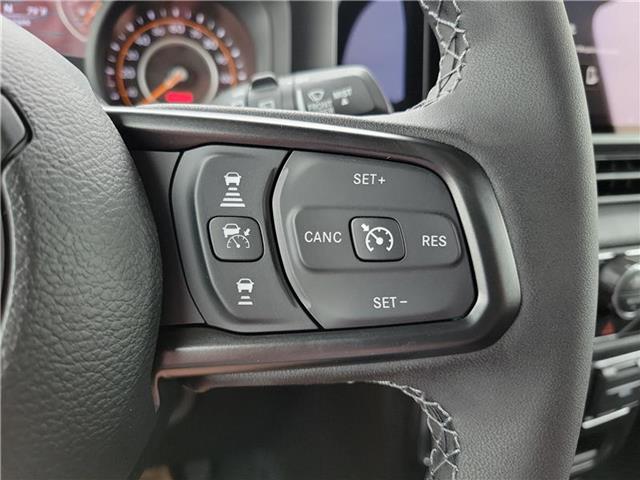new 2025 Jeep Wrangler car