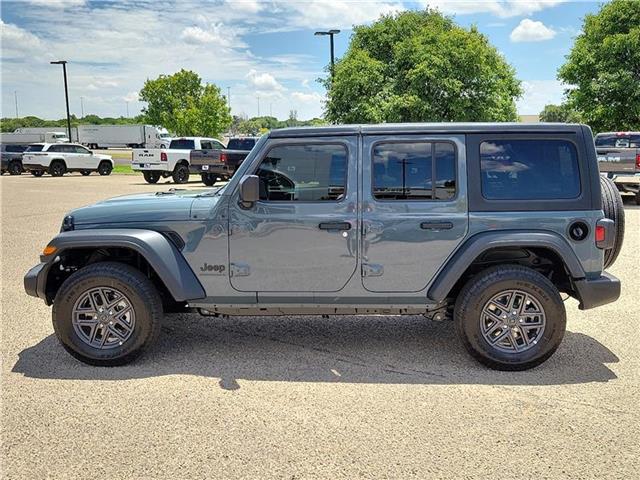 new 2025 Jeep Wrangler car