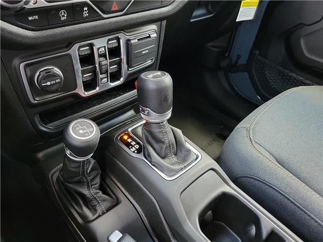 new 2025 Jeep Wrangler car