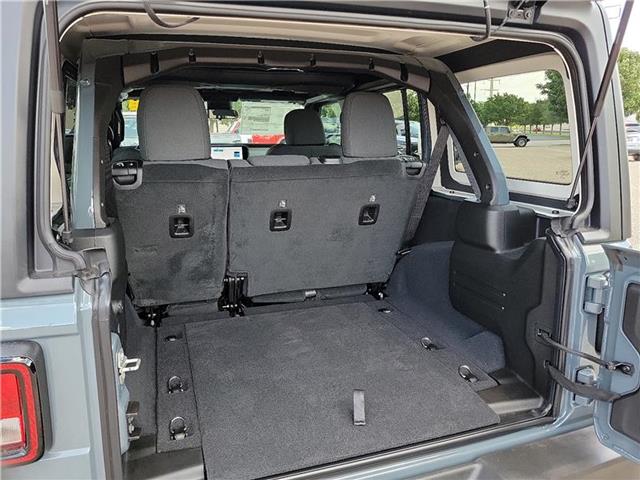new 2025 Jeep Wrangler car