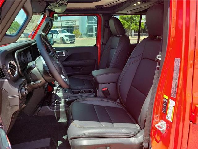 new 2025 Jeep Wrangler car