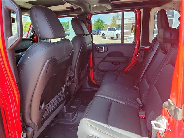 new 2025 Jeep Wrangler car