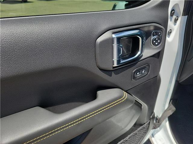 new 2025 Jeep Wrangler car