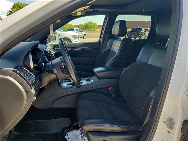 used 2020 Jeep Grand Cherokee car, priced at $31,995