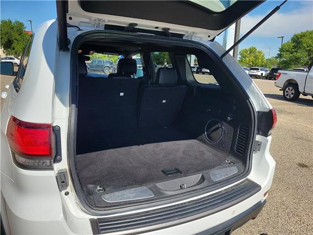 used 2020 Jeep Grand Cherokee car, priced at $31,995