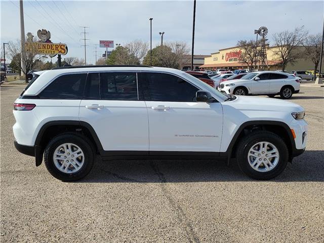 new 2025 Jeep Grand Cherokee car