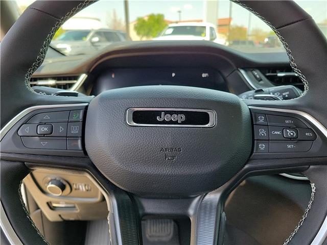 new 2025 Jeep Grand Cherokee car