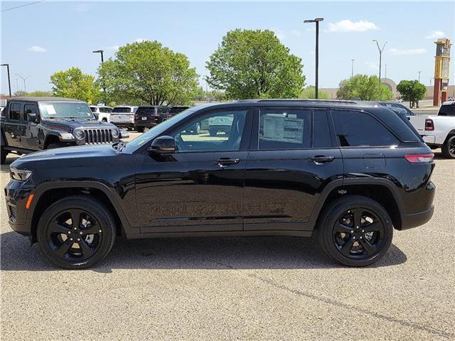 new 2025 Jeep Grand Cherokee car