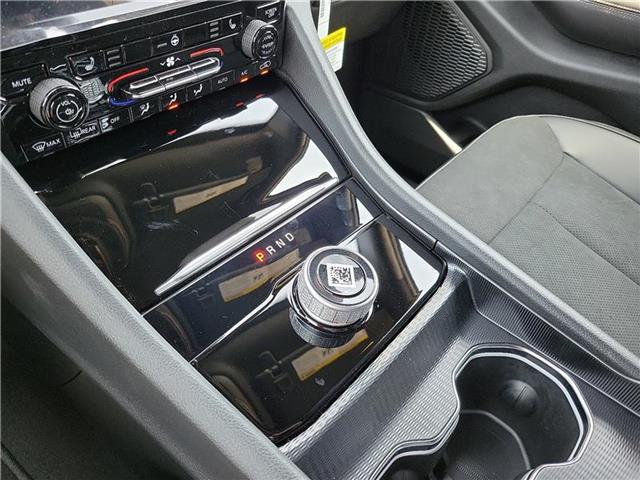 new 2025 Jeep Grand Cherokee car