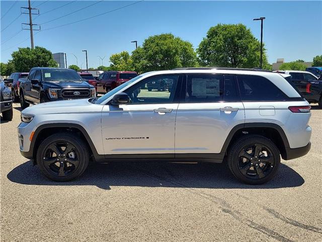 new 2025 Jeep Grand Cherokee car
