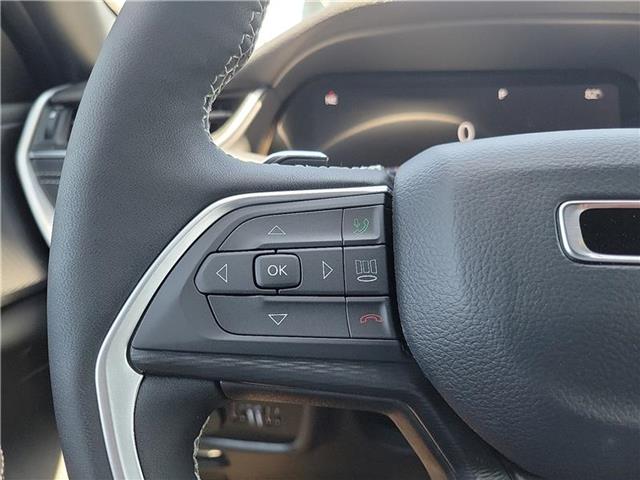 new 2025 Jeep Grand Cherokee car