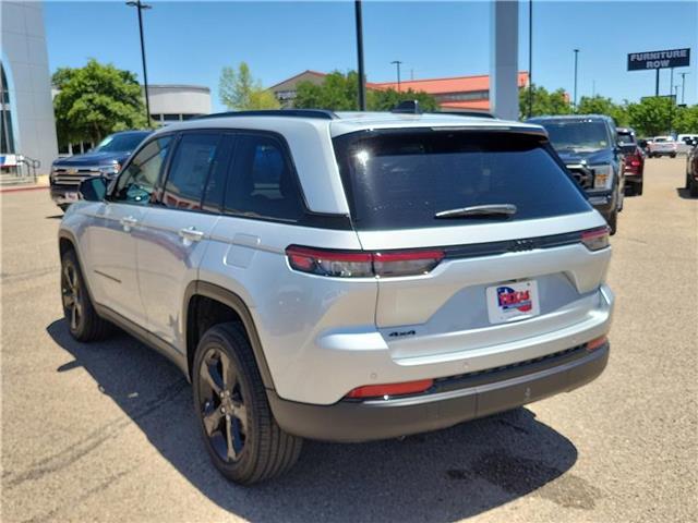 new 2025 Jeep Grand Cherokee car