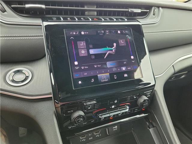 new 2025 Jeep Grand Cherokee car