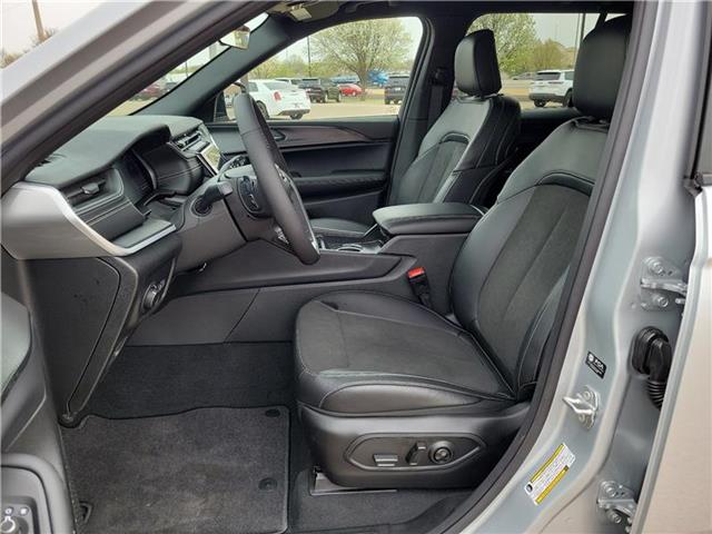 new 2025 Jeep Grand Cherokee car