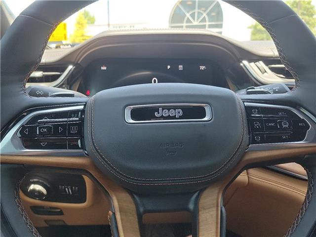 new 2025 Jeep Grand Cherokee car