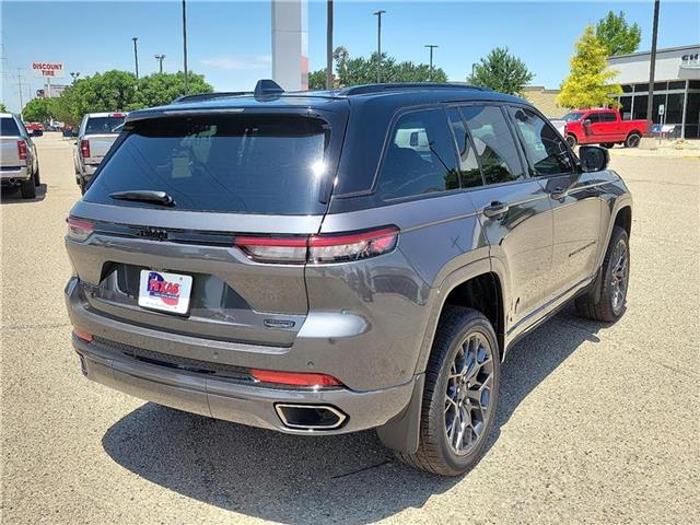 new 2025 Jeep Grand Cherokee car