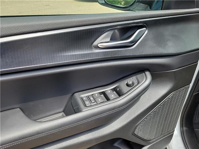 new 2025 Jeep Grand Cherokee L car