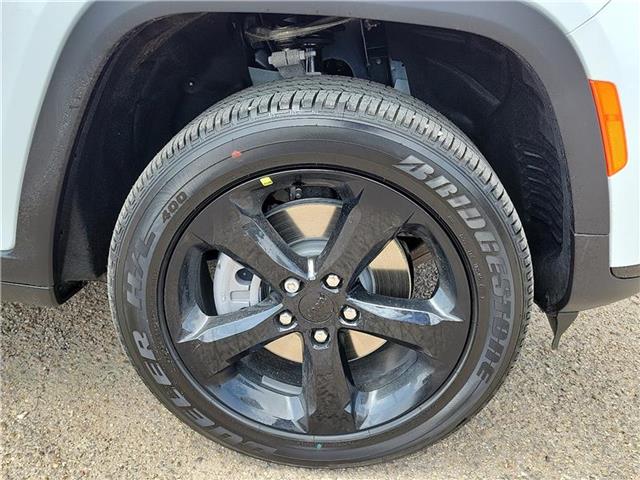 new 2025 Jeep Grand Cherokee L car