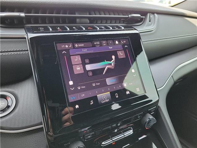 new 2025 Jeep Grand Cherokee L car