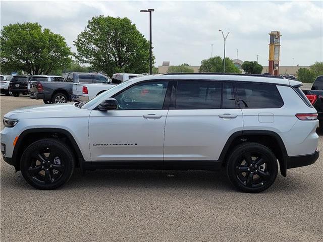 new 2025 Jeep Grand Cherokee L car