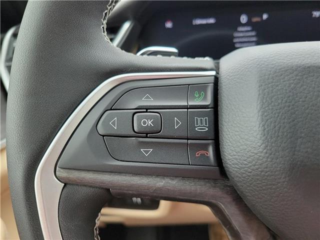 new 2025 Jeep Grand Cherokee L car