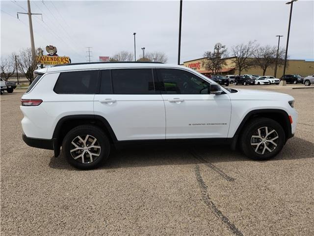 new 2025 Jeep Grand Cherokee L car