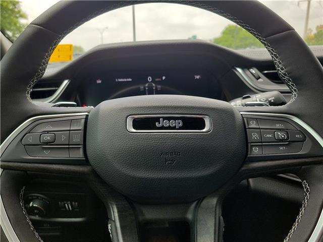 new 2025 Jeep Grand Cherokee L car
