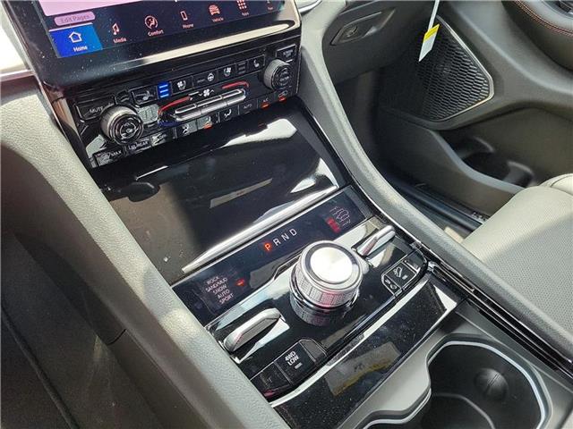 new 2025 Jeep Grand Cherokee L car