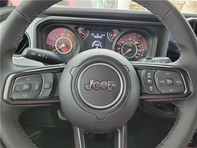 new 2025 Jeep Wrangler car