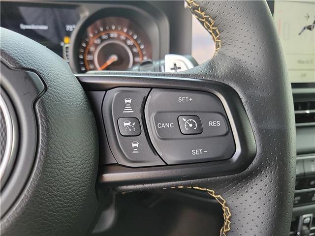 new 2025 Jeep Wrangler car