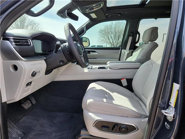 new 2025 Jeep Wagoneer car
