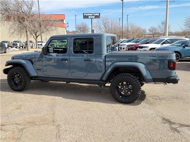 new 2025 Jeep Gladiator car