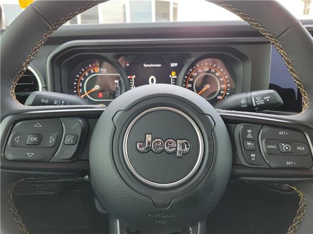 new 2025 Jeep Gladiator car