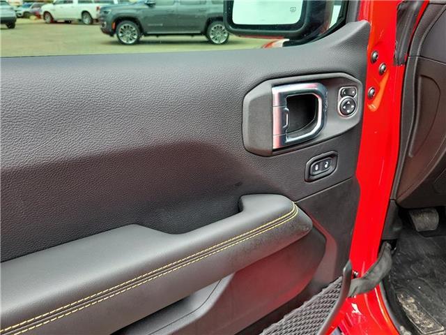 new 2025 Jeep Gladiator car