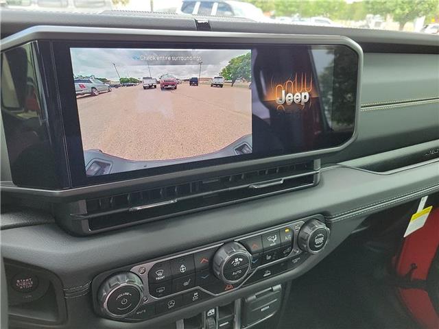 new 2025 Jeep Gladiator car
