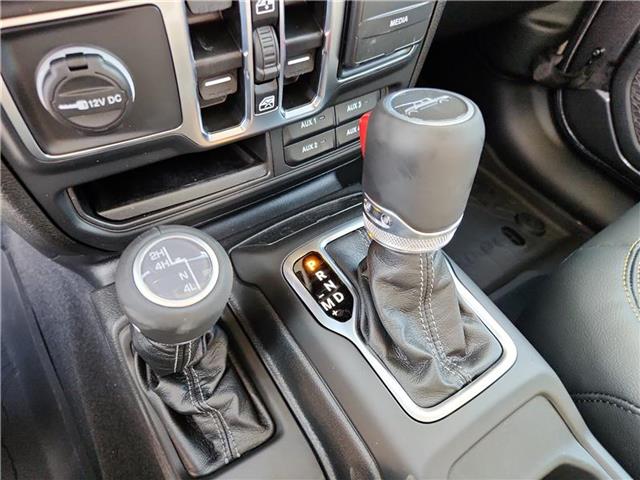 new 2025 Jeep Gladiator car