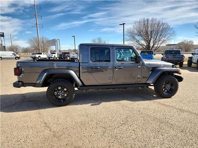 new 2025 Jeep Gladiator car