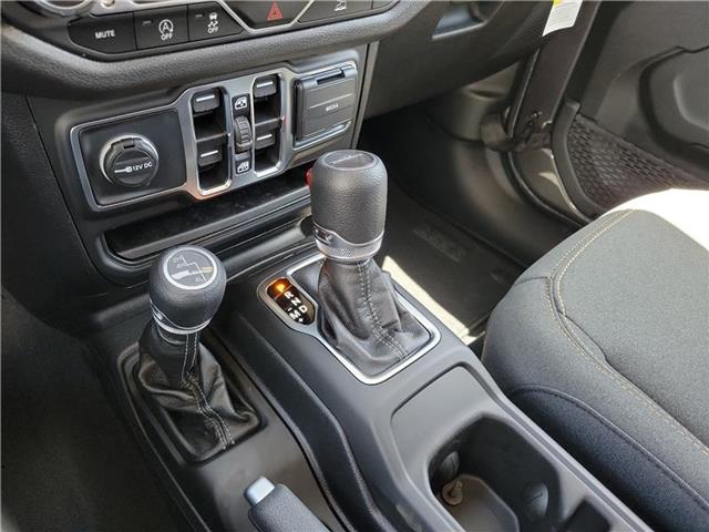 new 2025 Jeep Gladiator car